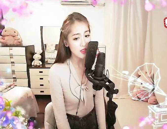 东海小侠主播照片