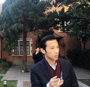 盛年逢乱世海报