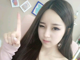 心❤诚主播照片