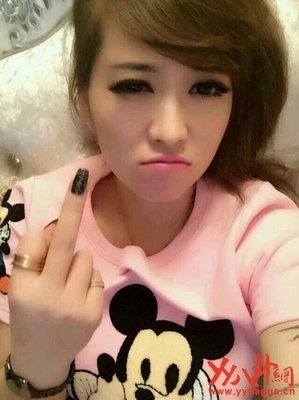 风中的风铃的图片
