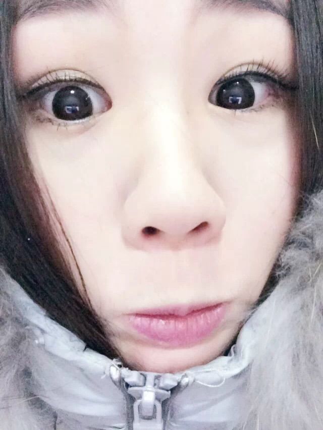 小心乃的主播照片