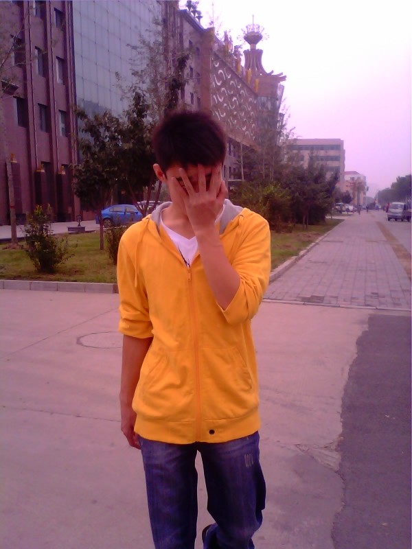 ♚︶特立独行的主播照片