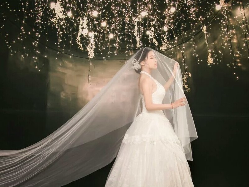 微笑洋杏儿的主播海报
