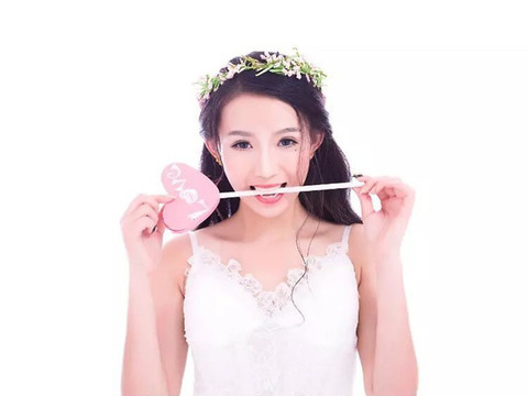 金小美。海报