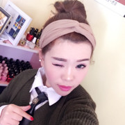 紫萱儿521头像