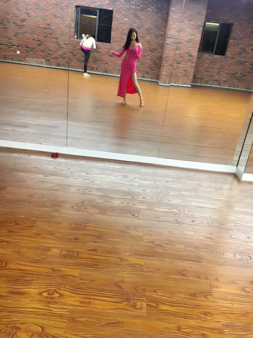 风中的风铃的图片