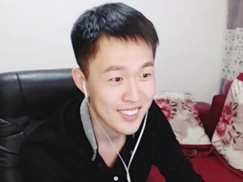 铭洋似嗨海报