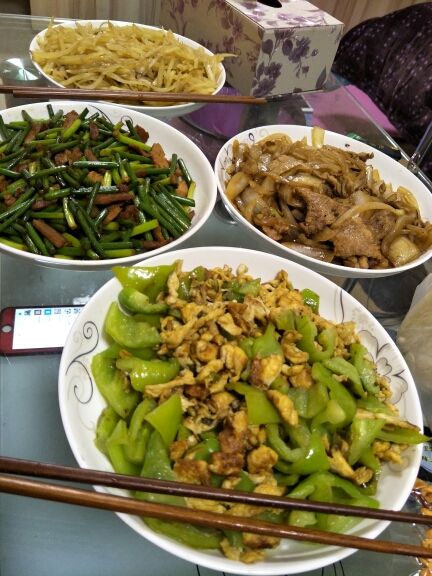 MC莫愁?求升冠的主播照片