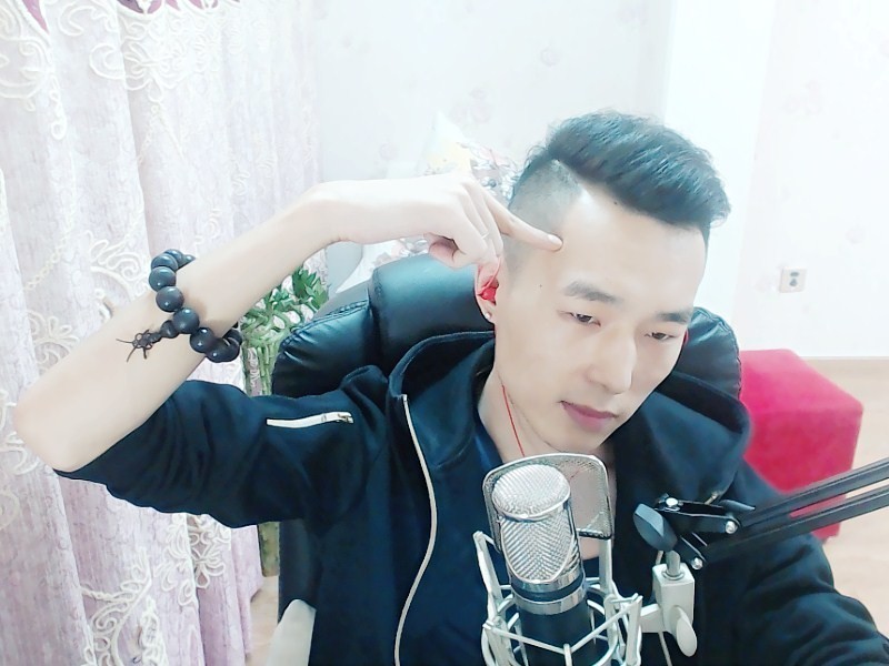 Mc5毛找个家族的主播海报