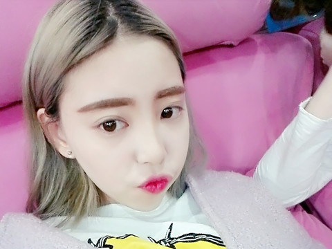 🌸阿缘欧尼酱💑海报