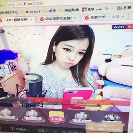 雨荨5198主播照片