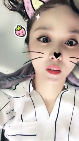 魅丽晴儿主播照片