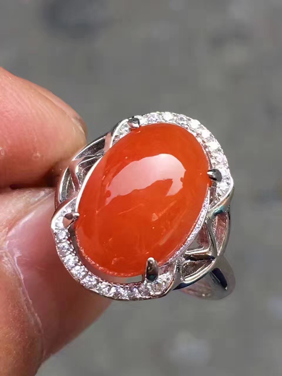 翡翠雅兰主播照片