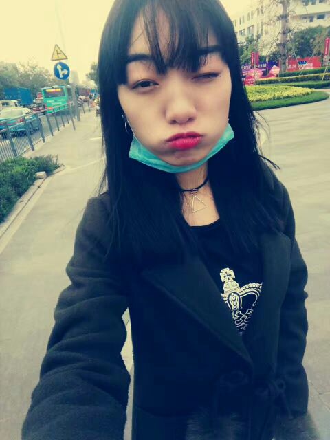 杨梅琪的主播照片