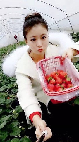 嵗玥蕪婧主播照片