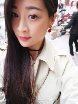 AIじ爱可儿主播照片