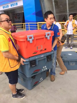 昵称违规，请重新修改主播照片
