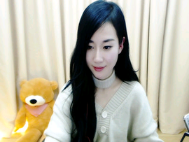 刘俊美主播照片