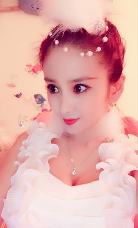 魅丽晴儿主播照片