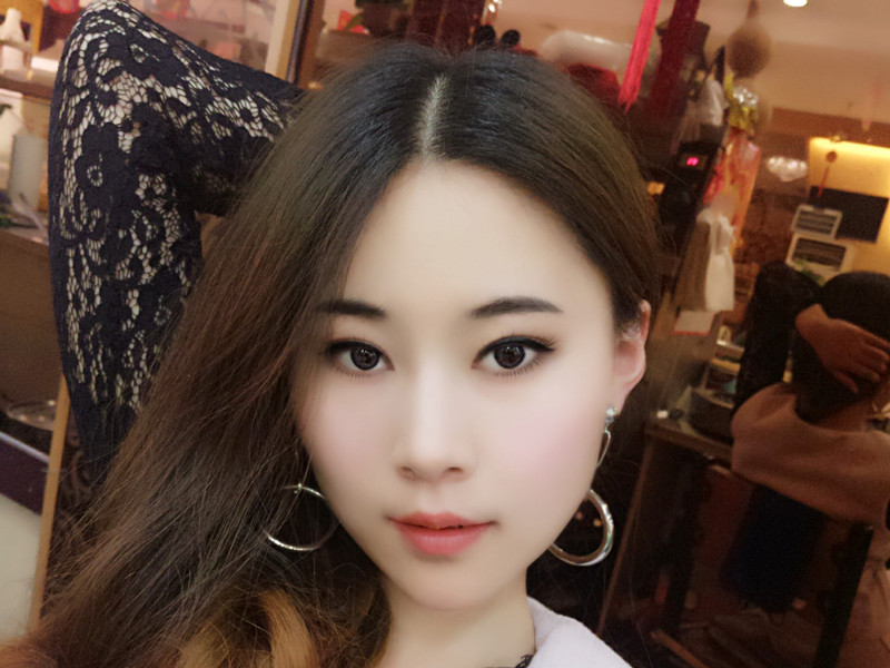 💋宝儿baby的主播海报