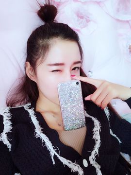 笑笑（爱是回忆美好）主播照片