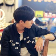 尊尊f海报