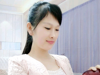 潜水，听歌的主播照片