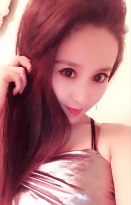 魅丽晴儿主播照片