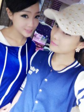 转身✔陌路主播照片
