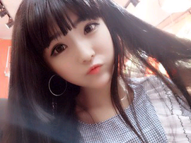 刘俊美主播照片