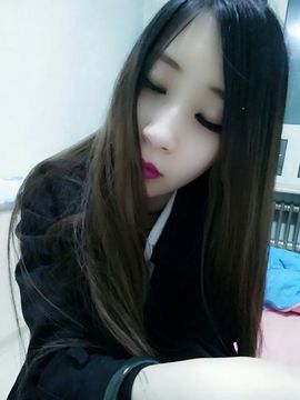 艾_大小姐主播照片