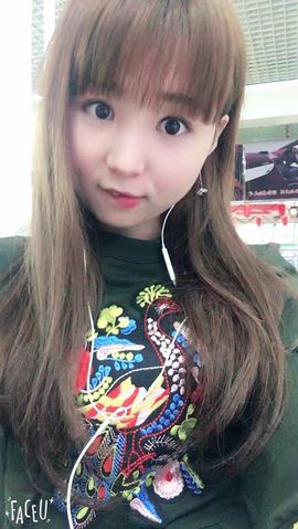 素素很美主播照片