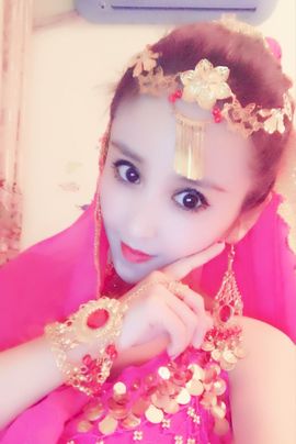 魅丽晴儿主播照片