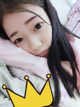 亦亦暂停直播主播照片