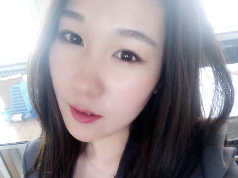♚心软是病a海报