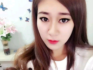 一个人生活wf的主播照片