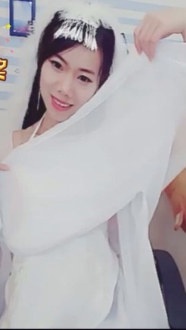 纯情要吃钙~钙片主播照片