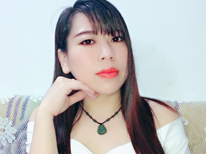 ☆☆蝶儿飞舞的主播海报