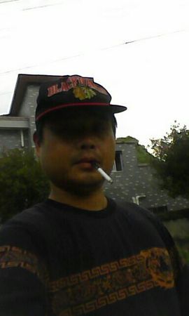 昵称违规，请重新修改主播照片