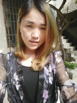 amy燕子主播照片