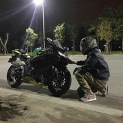 l董先生
