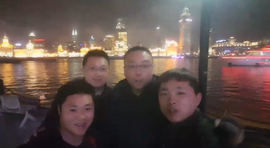 逍遥快活的人主播照片