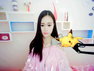 丑小鸭2号的主播照片