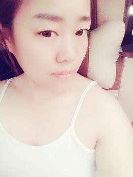 请叫我小女子主播照片