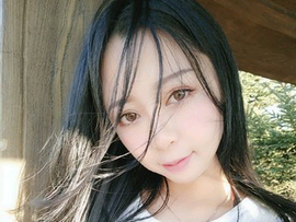柱子*y主播照片