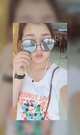 🐷de小老师主播照片
