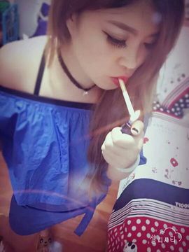 东北玲玲姐主播照片