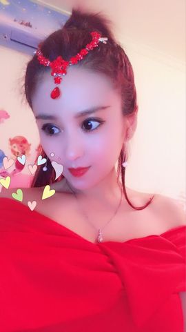 魅丽晴儿主播照片