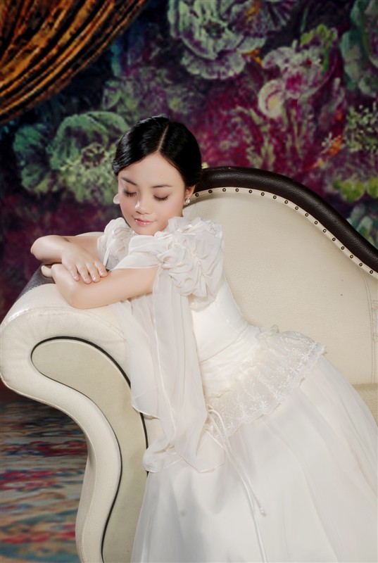 上官倪儿的主播照片