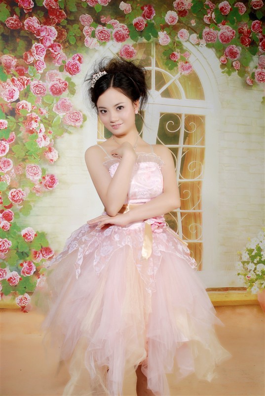 上官倪儿的主播照片